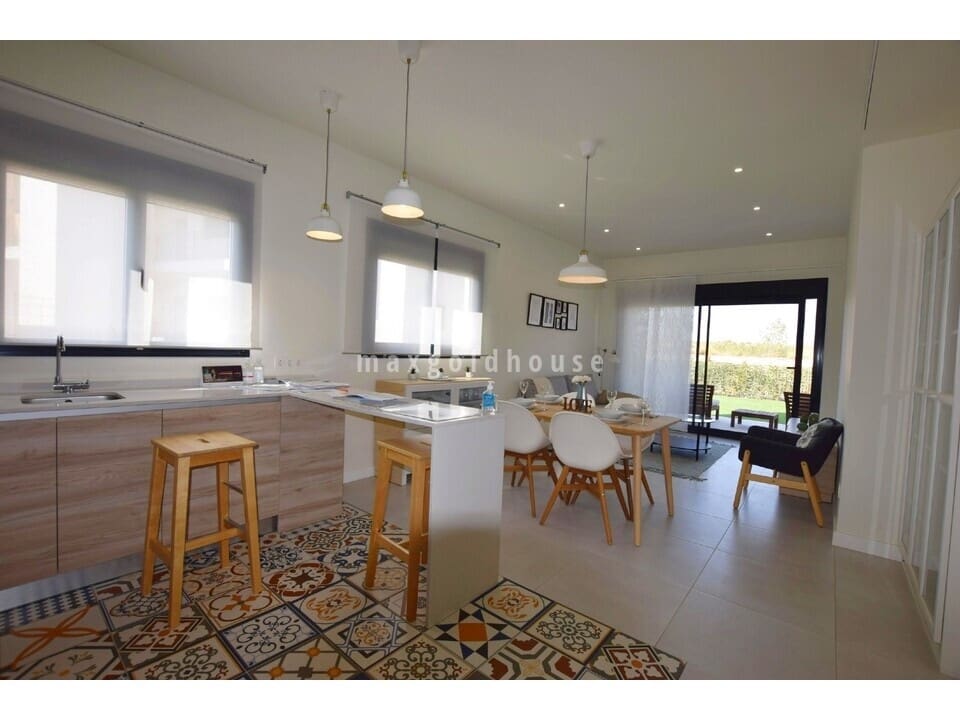 2 sypialnia Apartament na sprzedaż w Condado de Alhama z basenem - 191 900 € (Ref: 9639837)