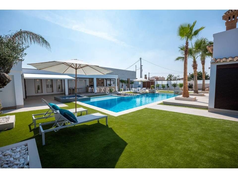 4 soveværelse Villa til salg i Avileses med swimmingpool - € 1.350.000 (Ref: 9639842)