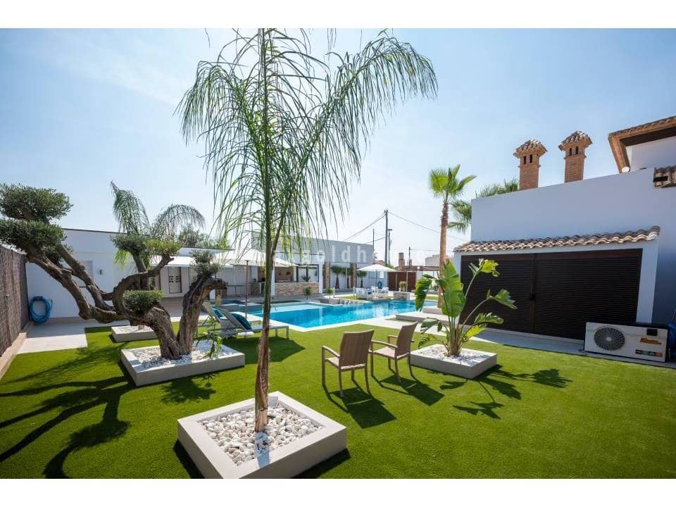 4 soveværelse Villa til salg i Avileses med swimmingpool - € 1.350.000 (Ref: 9639842)