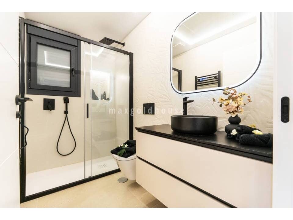 4 sovrum Villa till salu i San Pedro del Pinatar med pool - 499 000 € (Ref: 9643498)