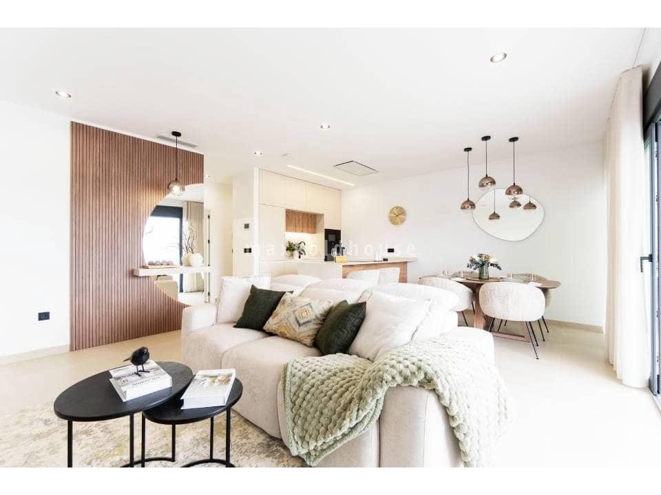 3 Zimmer Villa zu verkaufen in San Pedro del Pinatar mit Pool - 410.000 € (Ref: 9643499)