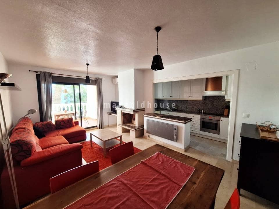 3 chambre Appartement à vendre à Villamartin avec piscine - 225 000 € (Ref: 9643512)