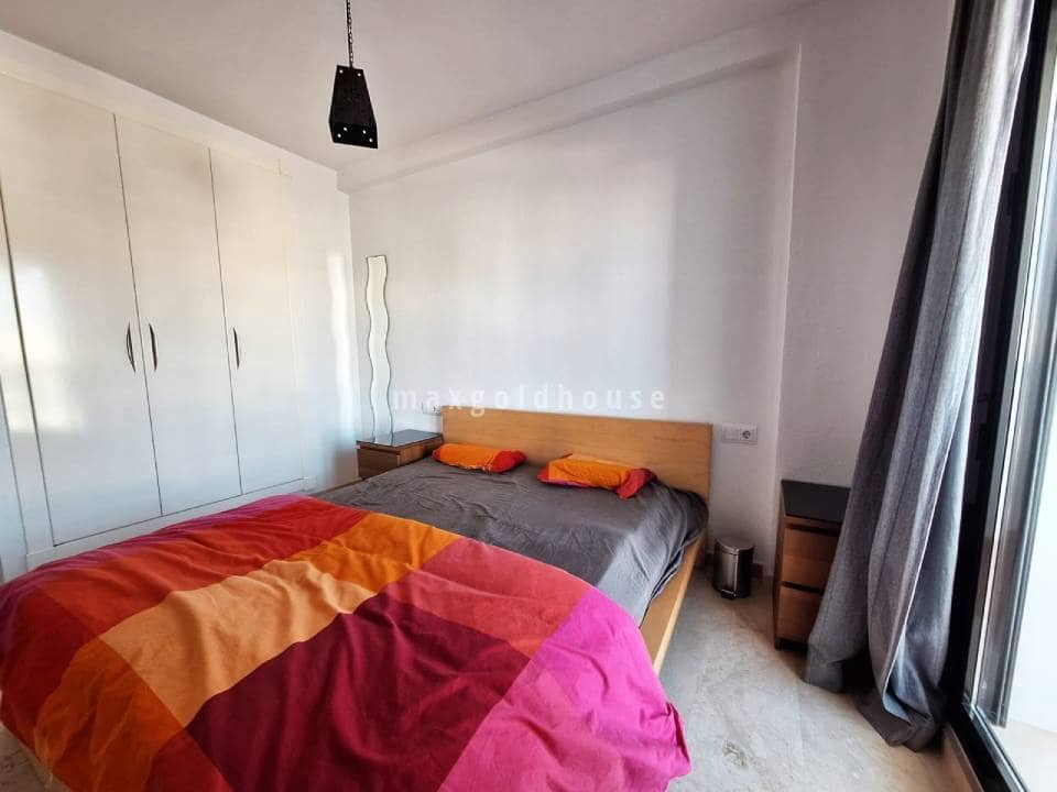 3 chambre Appartement à vendre à Villamartin avec piscine - 225 000 € (Ref: 9643512)