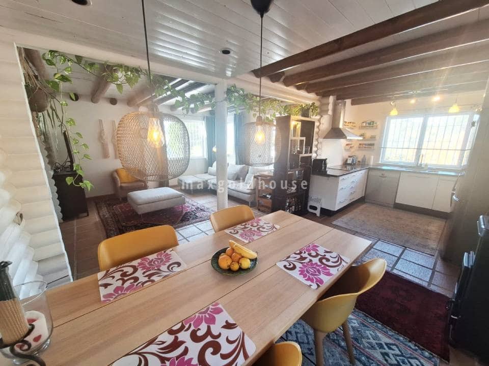 4 slaapkamer Villa te koop in Competa met zwembad - € 330.000 (Ref: 9646392)