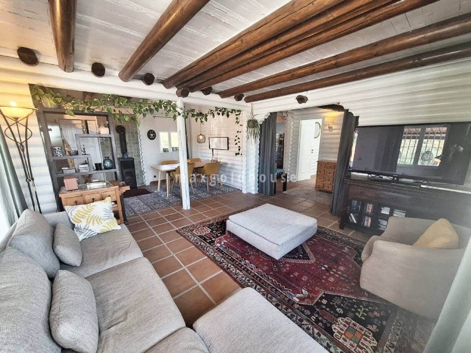 4 slaapkamer Villa te koop in Competa met zwembad - € 330.000 (Ref: 9646392)