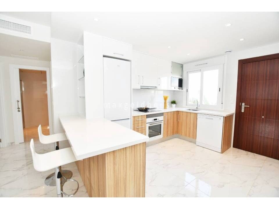 2 quarto Apartamento para venda em San Miguel de Salinas com piscina - 243 800 € (Ref: 9646395)