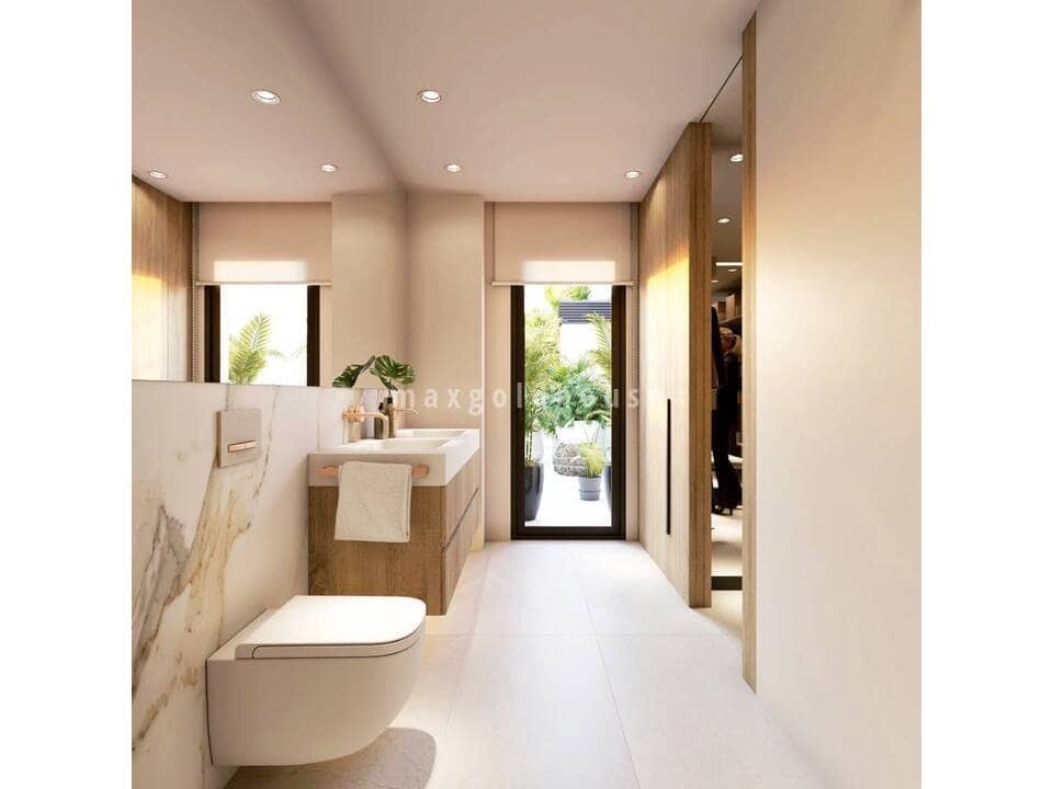 4 bedroom Villa for sale in Algorfa with pool - € 793,000 (Ref: 9646403)