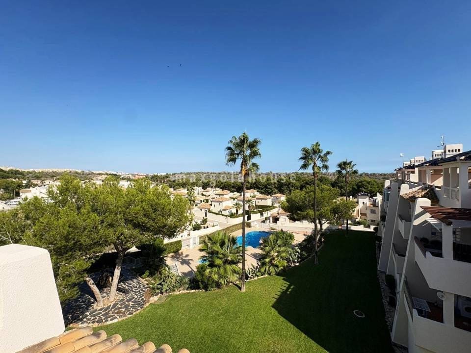 3 slaapkamer Appartement te koop in Las Ramblas Golf met zwembad - € 274.950 (Ref: 9650460)