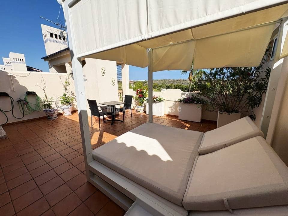 3 slaapkamer Appartement te koop in Las Ramblas Golf met zwembad - € 274.950 (Ref: 9650460)