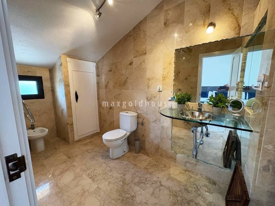 3 slaapkamer Appartement te koop in Las Ramblas Golf met zwembad - € 274.950 (Ref: 9650460)