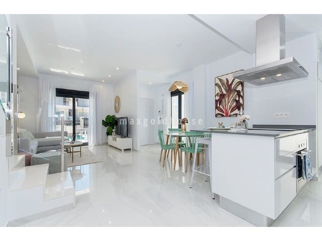 3 soveværelse Villa til salg i Los Montesinos med swimmingpool - € 395.000 (Ref: 9650853)