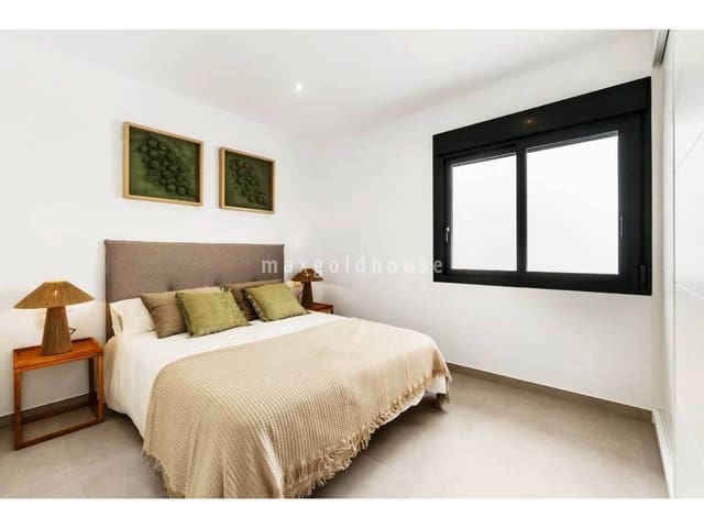 3 chambre Villa/Maison à vendre à San Pedro del Pinatar avec piscine - 380 000 € (Ref: 9650858)