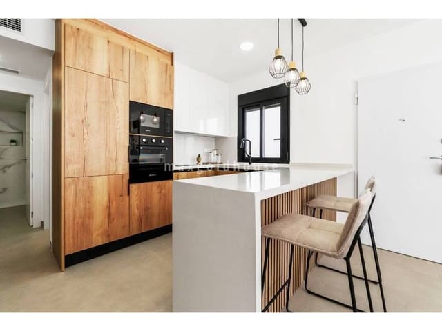 3 chambre Villa/Maison à vendre à San Pedro del Pinatar avec piscine - 380 000 € (Ref: 9650858)