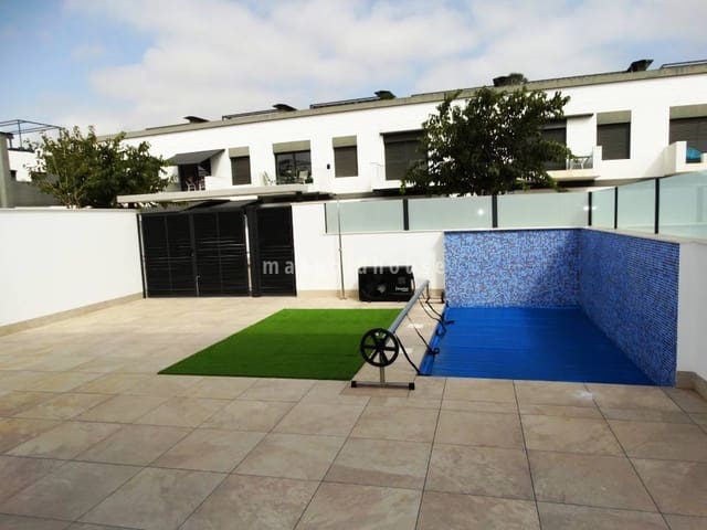 3 makuuhuone Omakotitalo myytävänä paikassa Santiago de la Ribera, San Javier mukana uima-altaan - 425 000 € (Ref: 9650861)