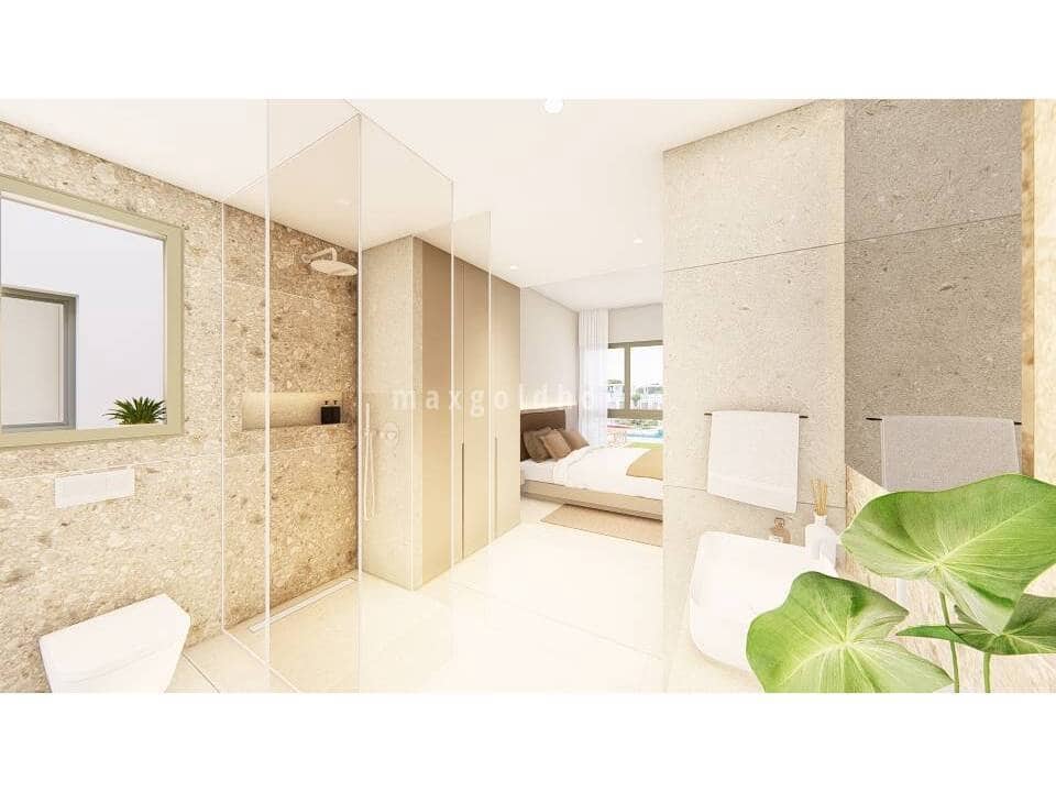 2 sovrum Lägenhet till salu i Los Alcazares med pool - 299 000 € (Ref: 9667223)