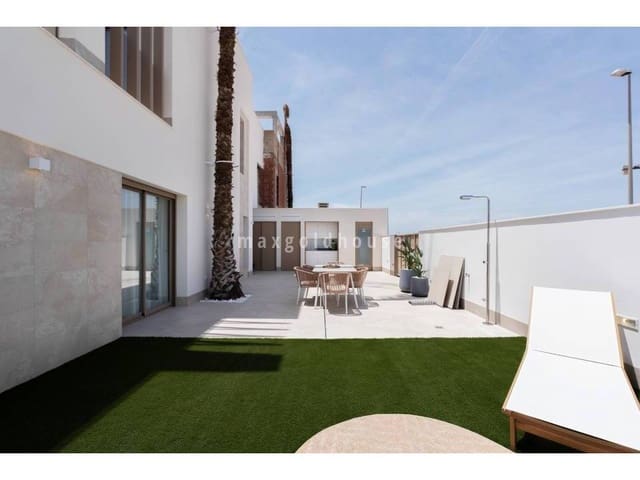 3 sovrum Villa till salu i Los Alcázares med pool - 439 000 € (Ref: 9667224)