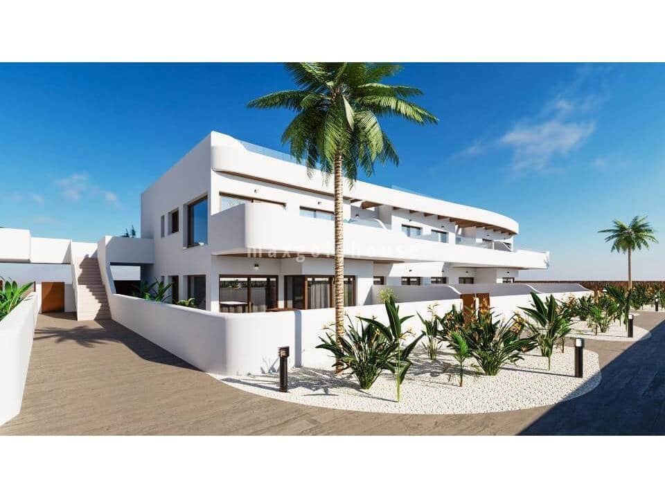 2 slaapkamer Appartement te koop in Los Alcazares met zwembad - € 279.000 (Ref: 9676482)