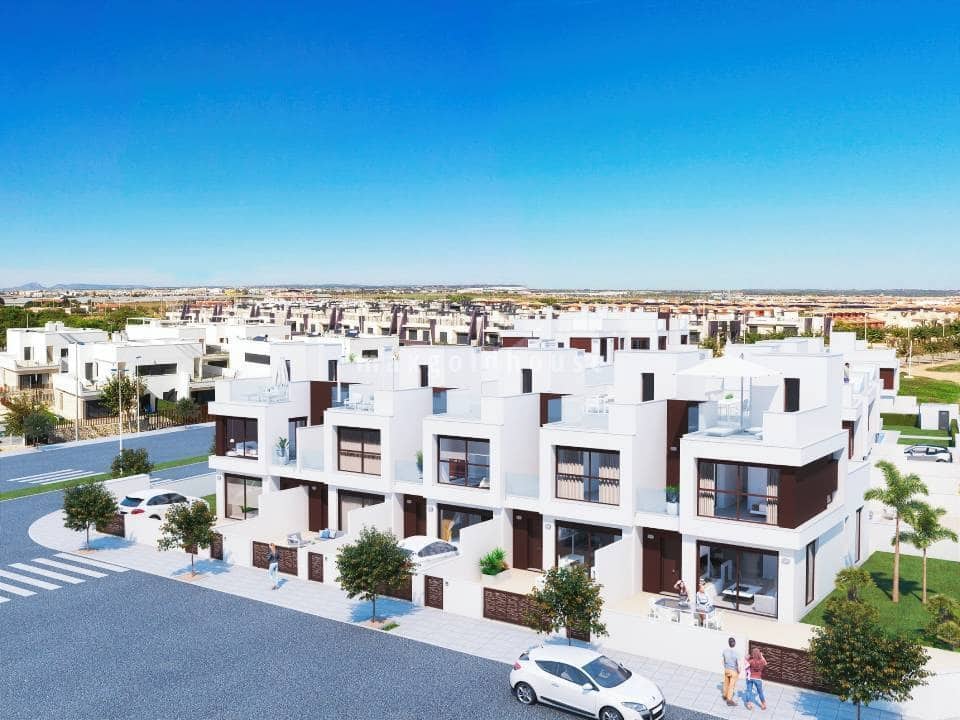 3 sovrum Hus till salu i Torre de la Horadada med pool - 429 900 € (Ref: 9685716)