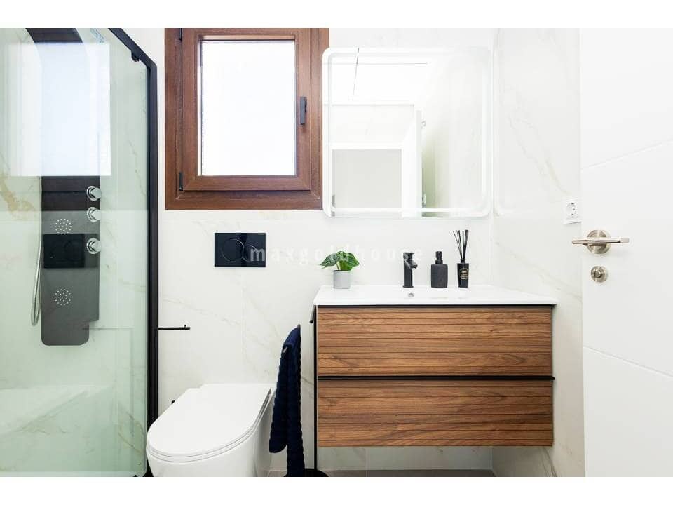 3 soverom Kjedet enebolig til salgs i Los Montesinos med svømmebasseng - € 315 000 (Ref: 9694273)