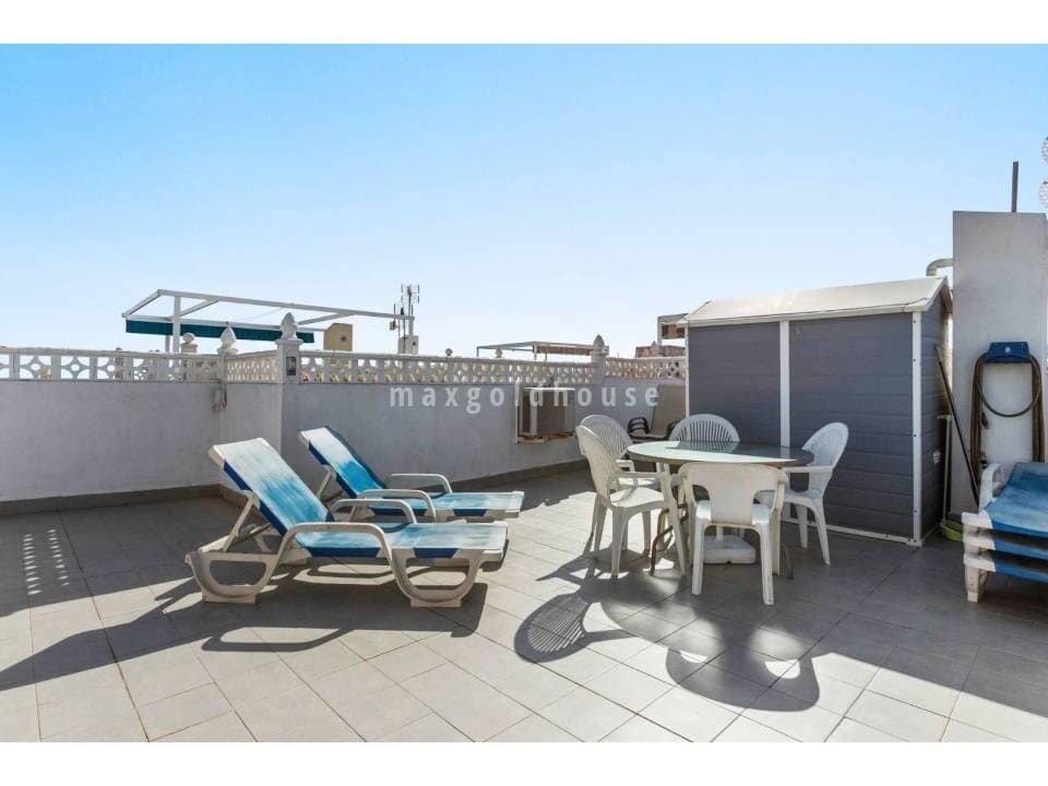 2 bedroom Apartment for sale in El Chaparral with pool - € 140,000 (Ref: 9706020)