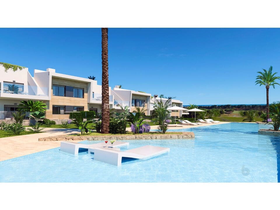 2 soveværelse Lejlighed til salg i Pilar de la Horadada med swimmingpool - € 334.900 (Ref: 9709157)