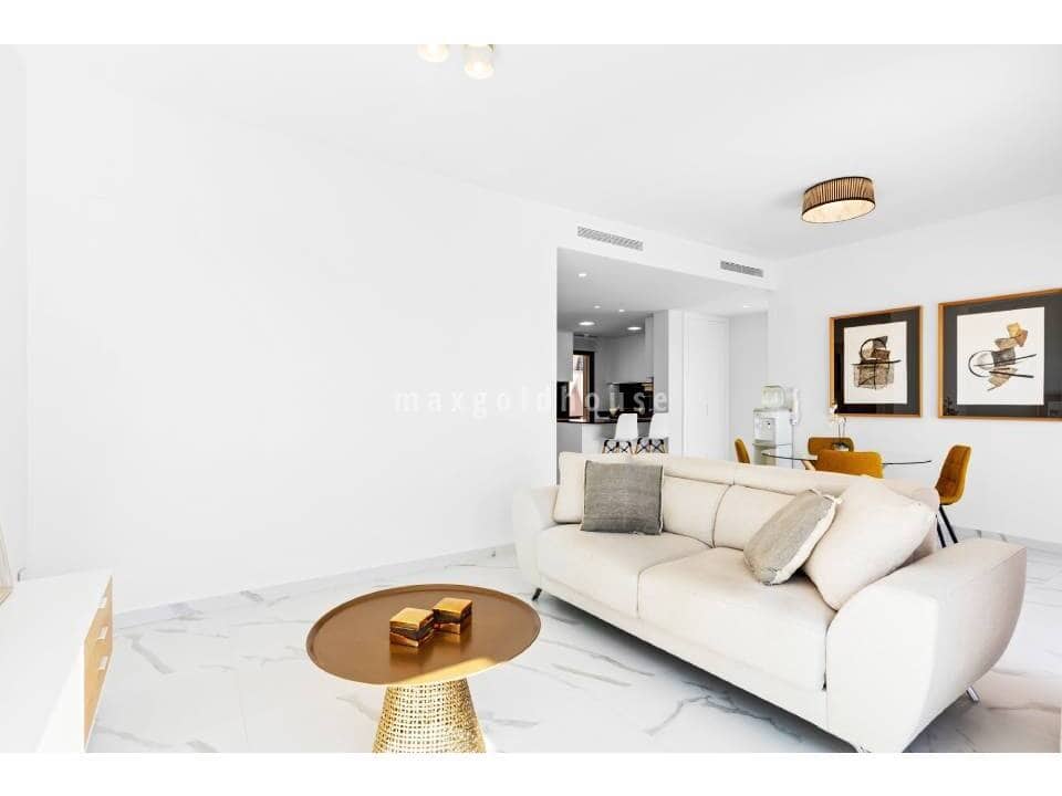 Apartamento de 2 habitaciones en San Miguel de Salinas en venta con piscina - 375.000 € (Ref: 9709161)