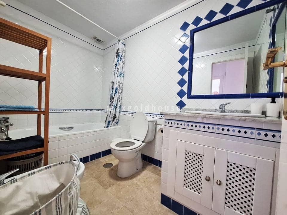 3 bedroom Apartment for sale in Villamartin with pool - € 225,000 (Ref: 9709174)