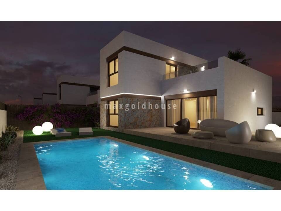 3 bedroom Villa for sale in Algorfa with pool - € 535,000 (Ref: 9716770)