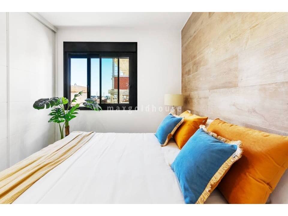 3 bedroom Apartment for sale in San Javier with pool - € 235,000 (Ref: 9729753)