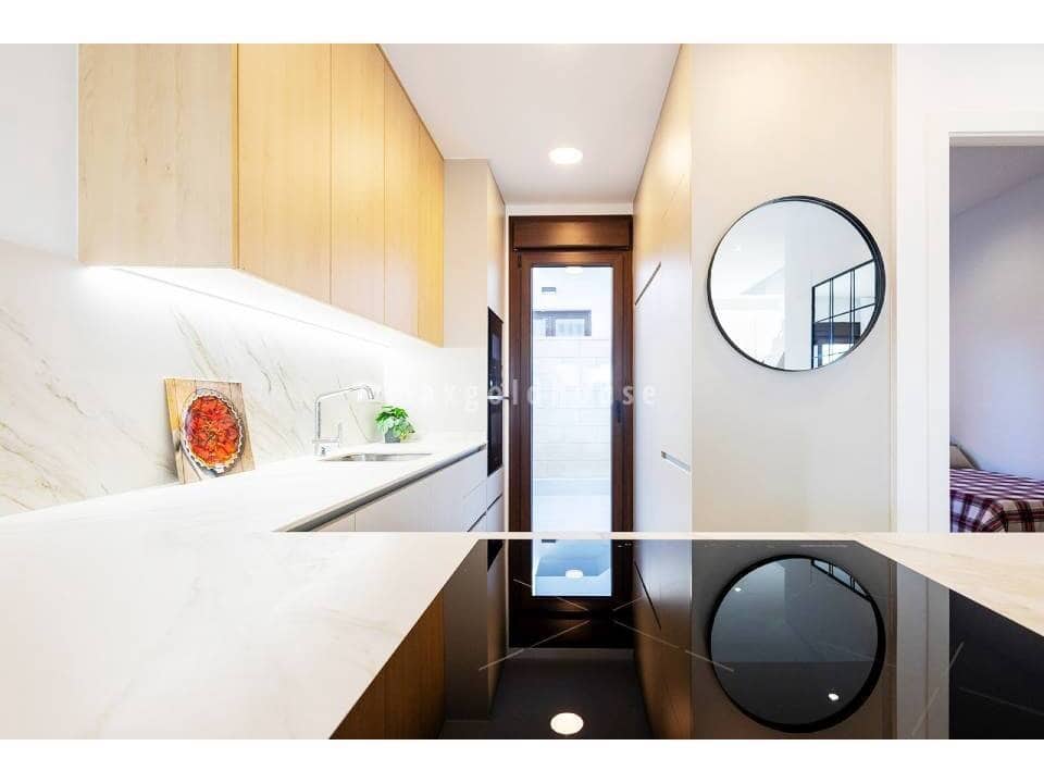 3 soveværelse Semi-Rækkehus til salg i Los Montesinos med swimmingpool - € 315.000 (Ref: 9746802)