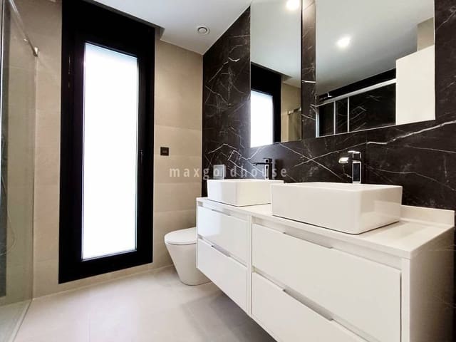 3 sypialnia Willa na sprzedaż w Benijófar z basenem - 449 000 € (Ref: 9747442)