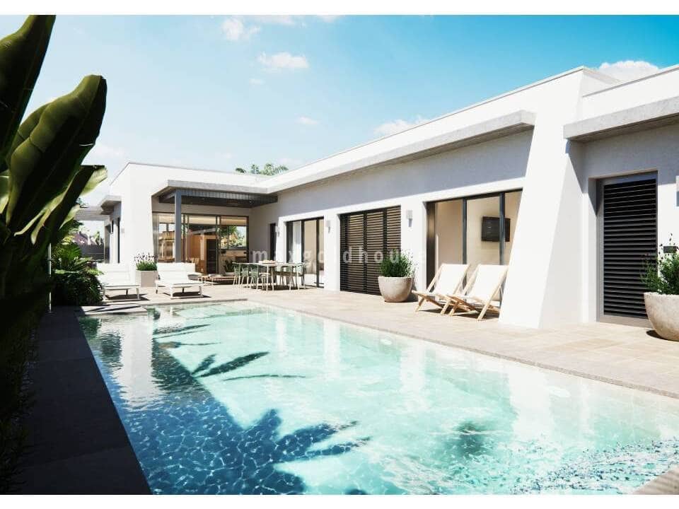 3 makuuhuone Huvila myytävänä paikassa San Javier mukana uima-altaan - 1 250 000 € (Ref: 9747452)