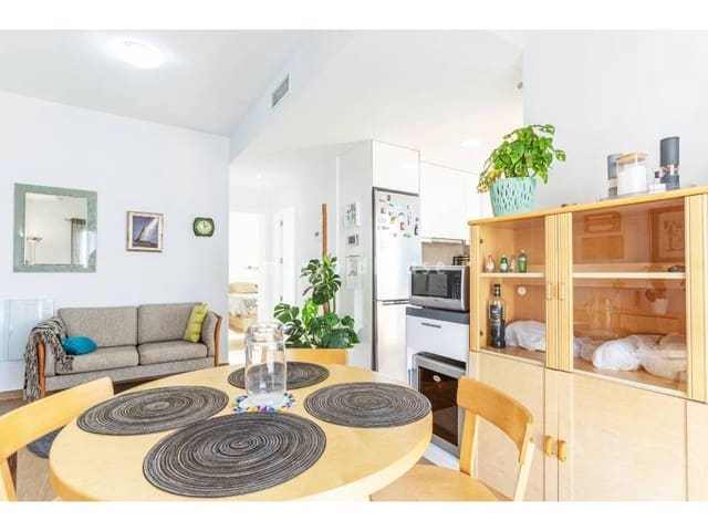 2 chambre Appartement à vendre à Nueva Torrevieja, Torrevieja avec piscine - 209 000 € (Ref: 9753618)