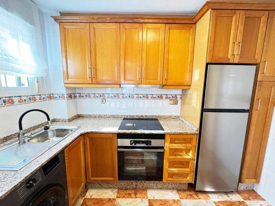 Casa de 2 habitaciones en Orihuela Costa en venta con piscina - 219.900 € (Ref: 9753623)
