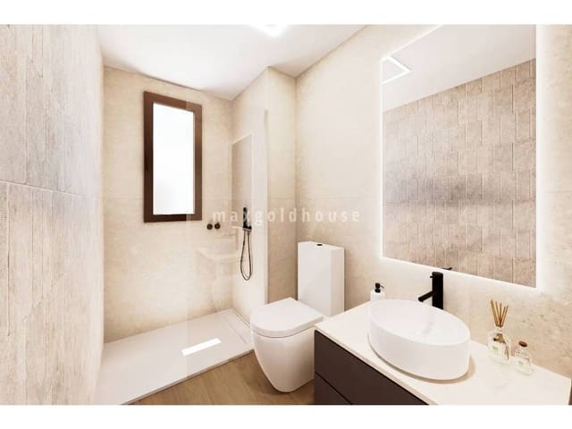 Chalet de 3 habitaciones en Los Alcázares en venta con piscina - 429.000 € (Ref: 9758239)