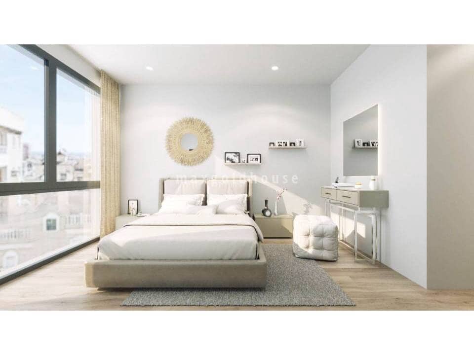 Apartamento de 2 habitaciones en Torrevieja en venta con piscina - 349.000 € (Ref: 9758250)