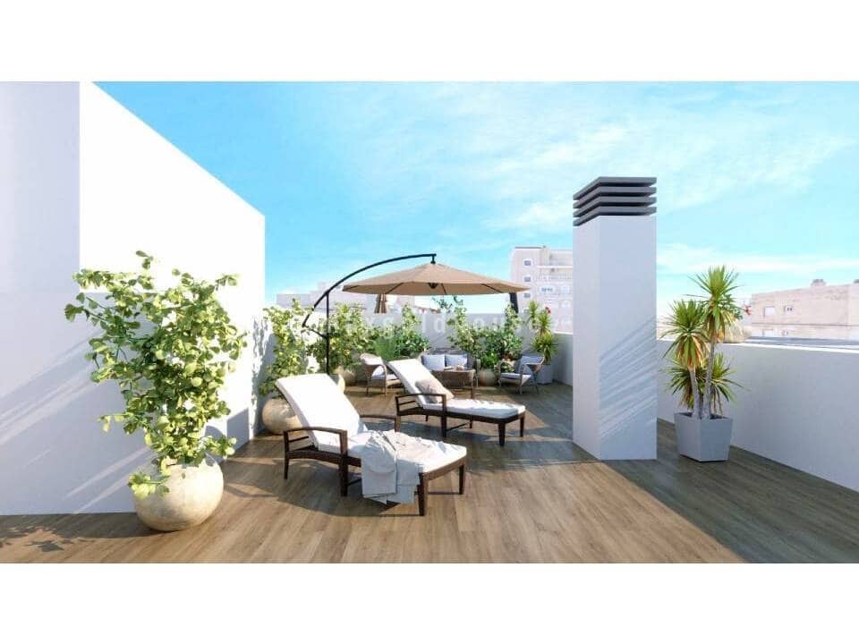 Apartamento de 2 habitaciones en Torrevieja en venta con piscina - 349.000 € (Ref: 9758250)