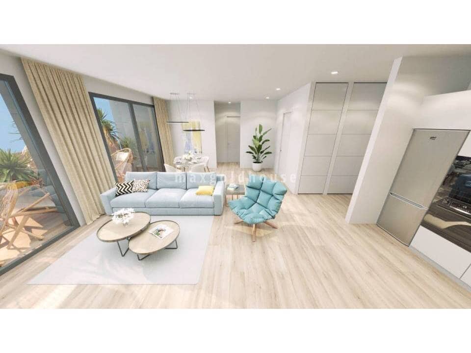 Apartamento de 2 habitaciones en Torrevieja en venta con piscina - 349.000 € (Ref: 9758250)