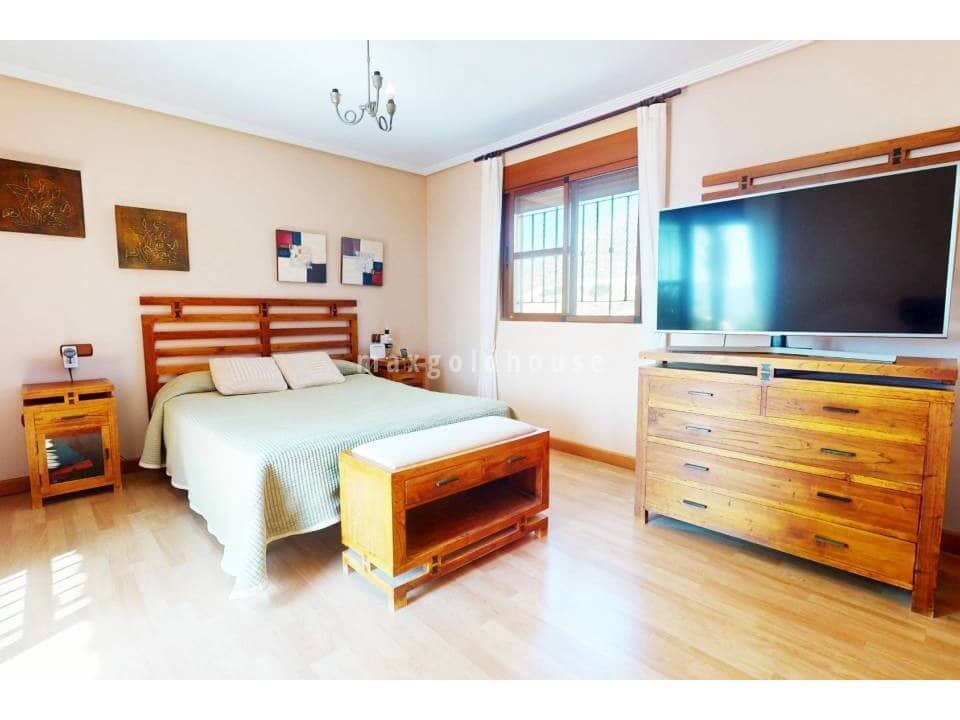 5 soveværelse Villa til salg i Aguilas med swimmingpool - € 880.000 (Ref: 9772517)