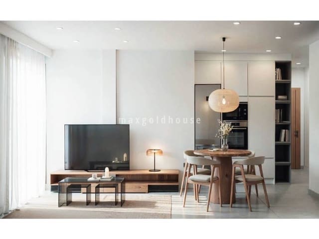 2 bedroom Apartment for sale in Torrevieja with pool - € 268,000 (Ref: 9779994)