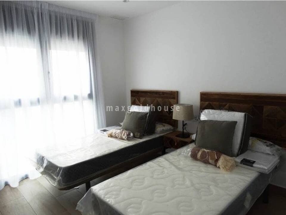 3 makuuhuone Huvila myytävänä paikassa Pilar de la Horadada mukana uima-altaan - 425 000 € (Ref: 9784037)