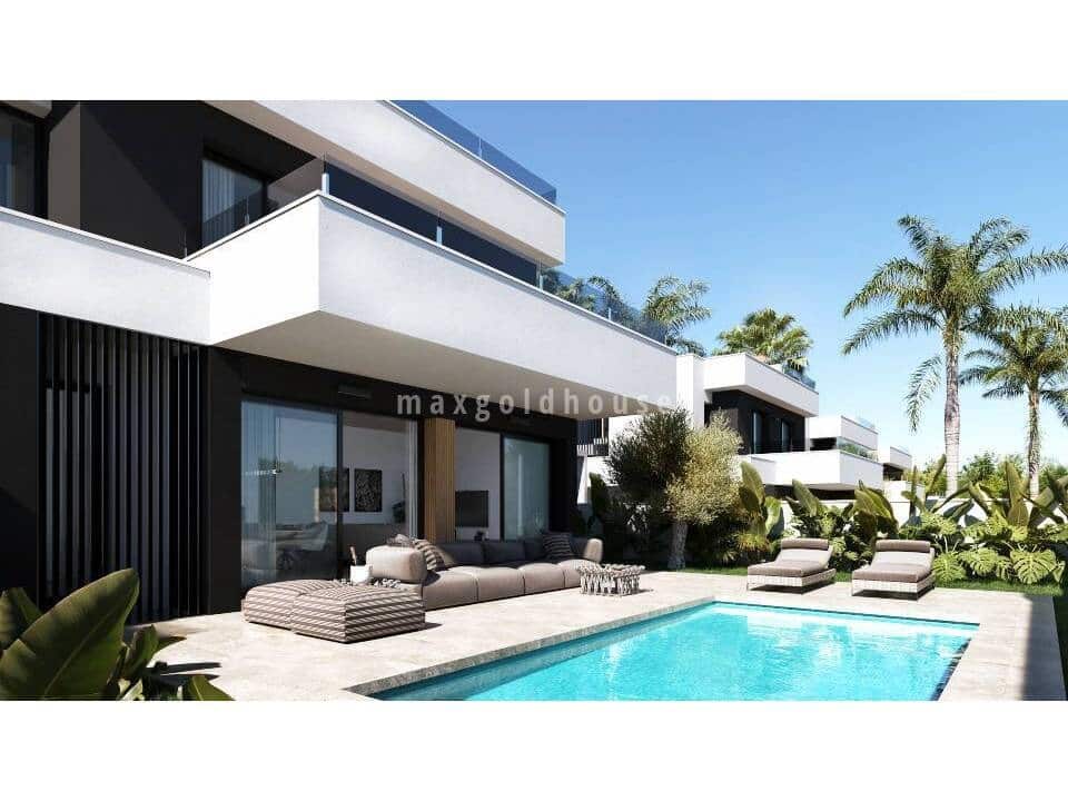 3 bedroom Villa for sale in Ciudad Quesada with pool - € 588,000 (Ref: 9784047)