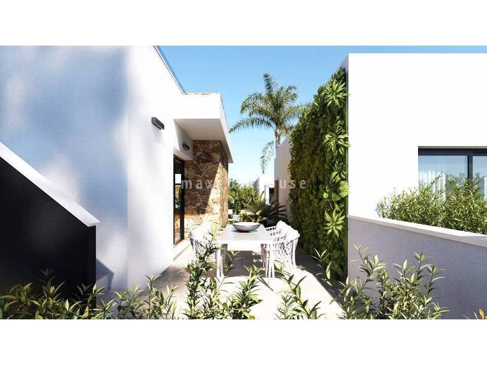 3 makuuhuone Huvila myytävänä paikassa Ciudad Quesada mukana uima-altaan - 532 000 € (Ref: 9784048)