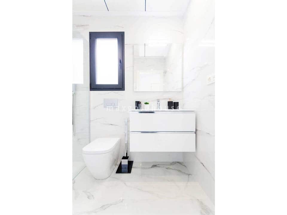 3 sovrum Villa till salu i La Torreta med pool - 424 000 € (Ref: 9787964)