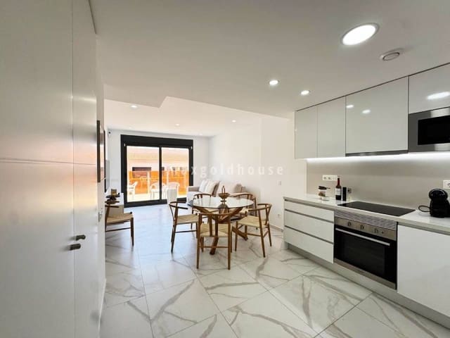 2 soverom Leilighet til salgs i Torrevieja med svømmebasseng - € 390 000 (Ref: 9793793)