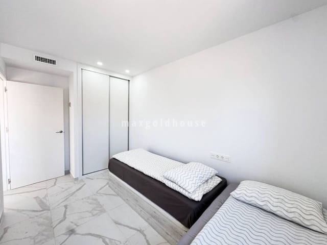 2 soverom Leilighet til salgs i Torrevieja med svømmebasseng - € 390 000 (Ref: 9793793)