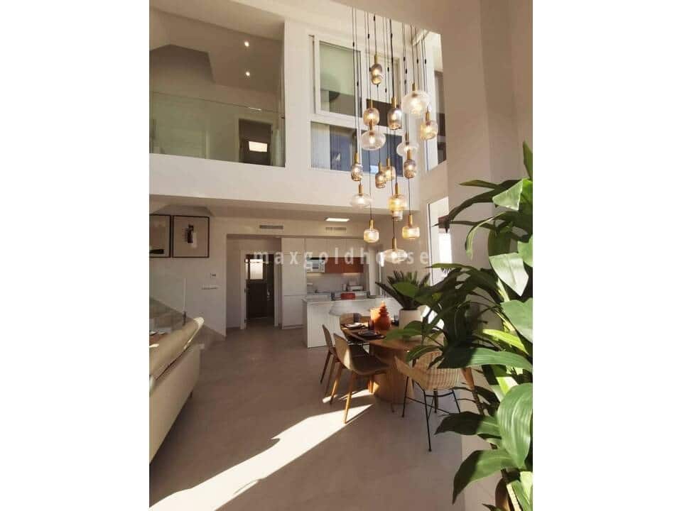 3 soveværelse Villa til salg i Dona Pepa med swimmingpool - € 579.000 (Ref: 9793798)