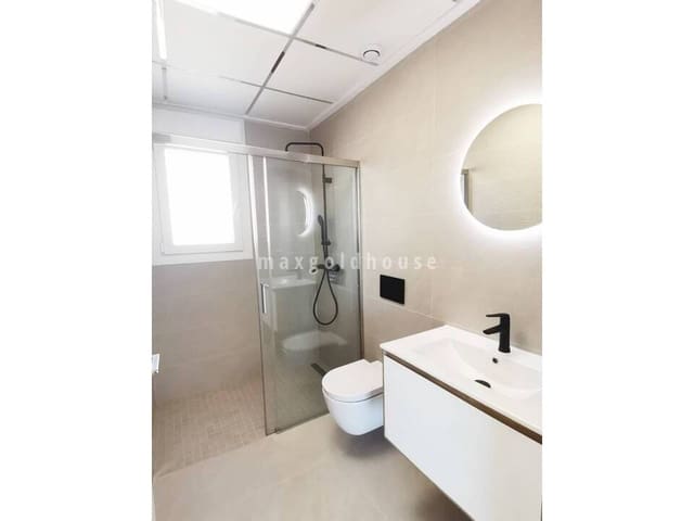 3 soveværelse Villa til salg i Doña Pepa, Rojales med swimmingpool - € 579.000 (Ref: 9793798)