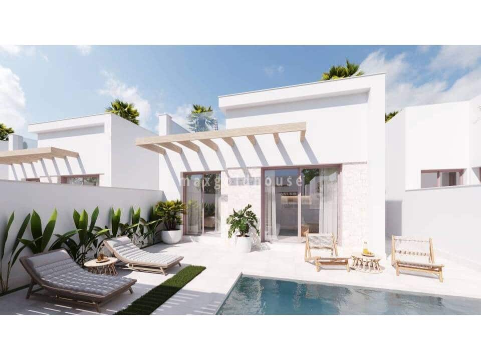 Chalet de 2 habitaciones en Roldan en venta con piscina - 242.500 € (Ref: 9800956)