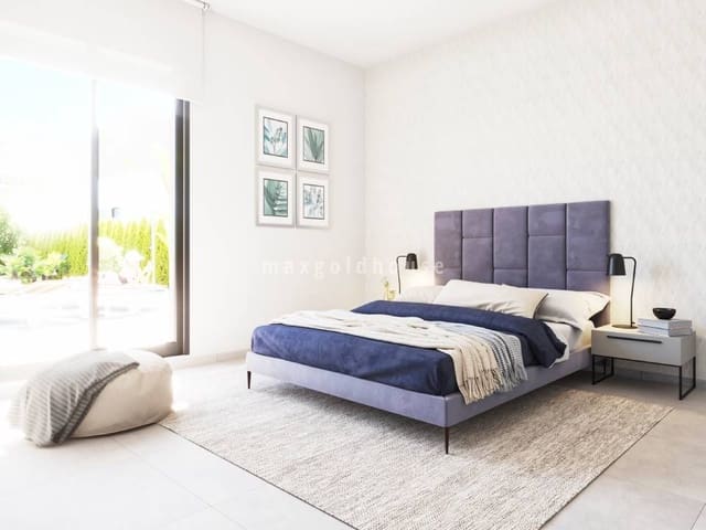 Chalet de 3 habitaciones en Vera en venta con piscina - 445.000 € (Ref: 9803812)